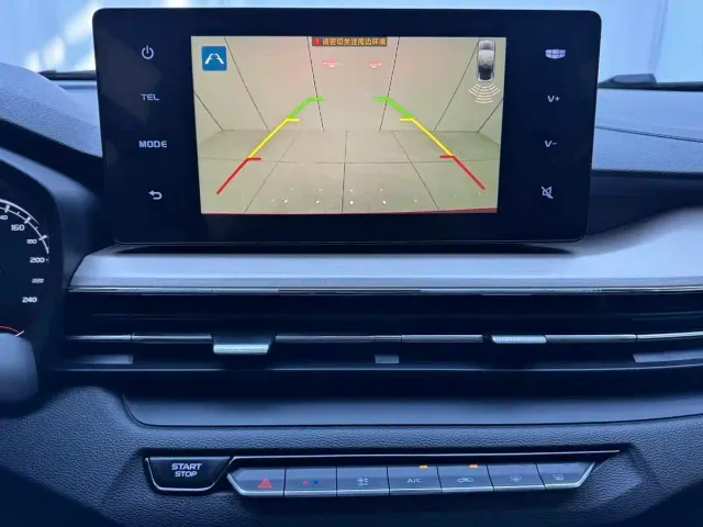 Geely Vision X3 — Фото автомобиля 8