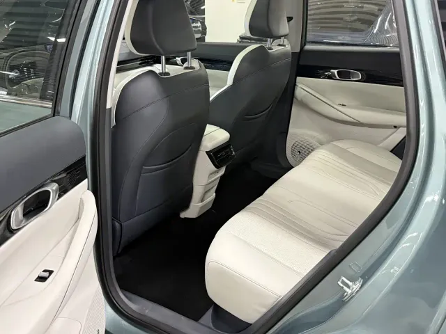 Geely Galaxy E5 — Фото автомобиля 8