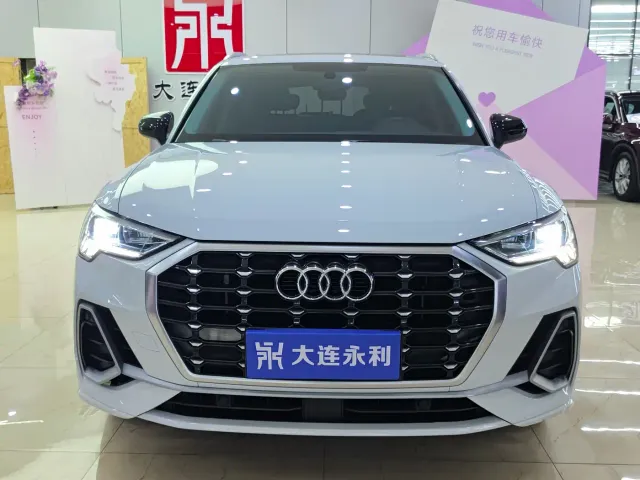 Audi Q3 — Фото автомобиля 2