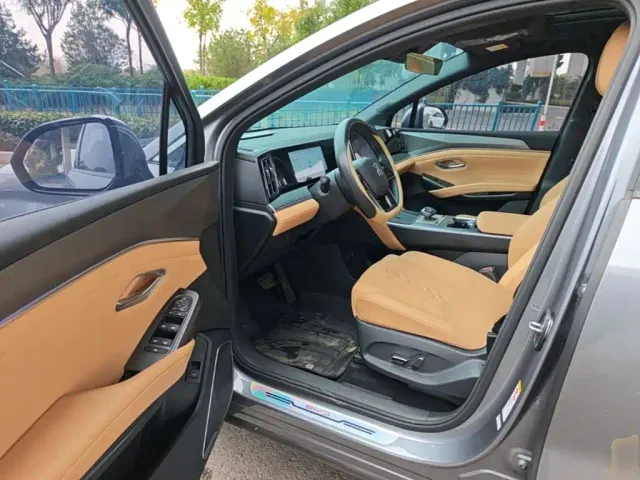 BYD Song L DM-i — Фото автомобиля 15