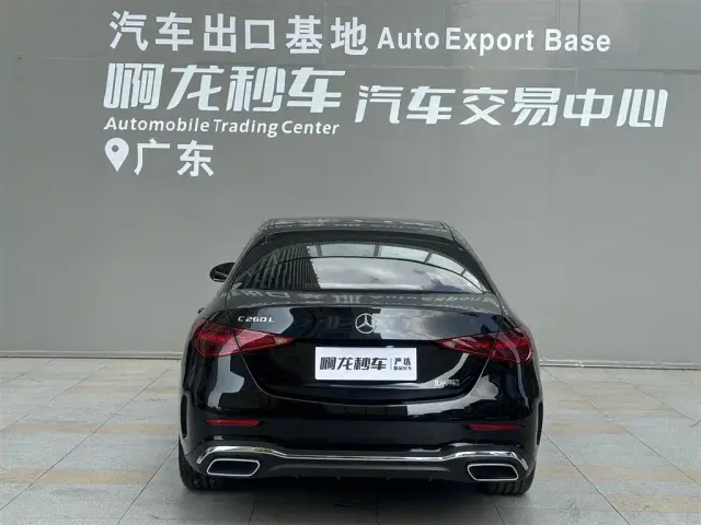 Mercedes-Benz C-Class — Фото автомобиля 4