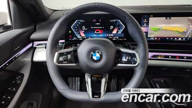 BMW 5 Series G60 — Фото автомобиля 12