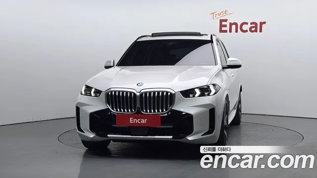 BMW X5 xDrive 40i M Sport — Фото автомобиля 3