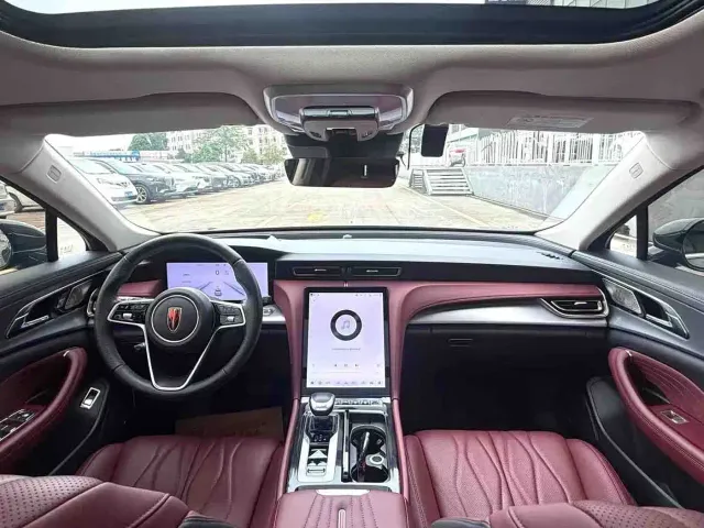 Hongqi H5 — Фото автомобиля 6