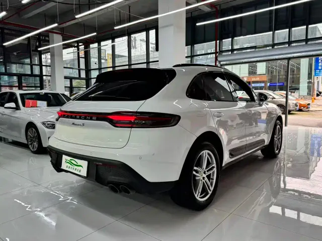 Porsche Macan — Фото автомобиля 15