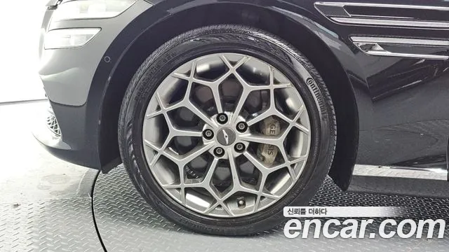 Genesis G80 Бензин 2.5 турбо AWD — Фото автомобиля 5