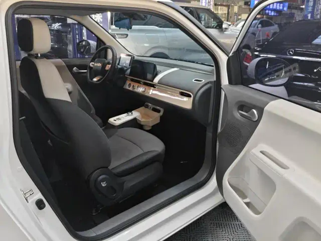 Changan Lumin — Фото автомобиля 8