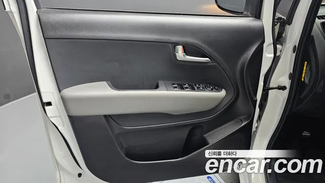 Kia RAY Новый Kia Ray Signature — Фото автомобиля 24