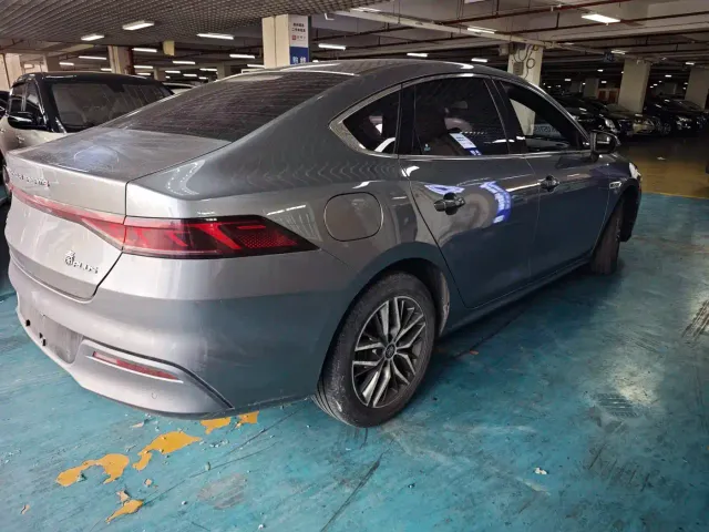 BYD Qin PLUS — Фото автомобиля 8