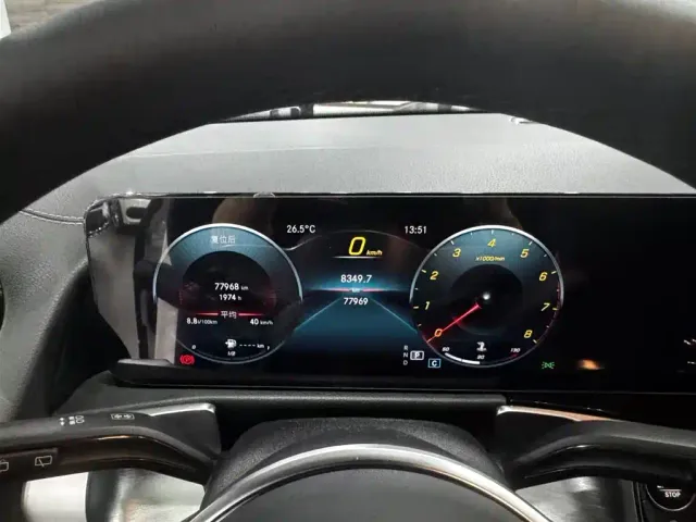 Mercedes-Benz GLB-Class — Фото автомобиля 12