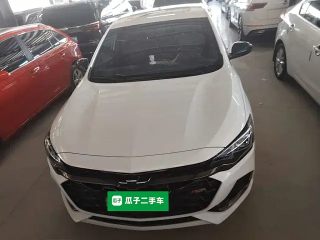 Chevrolet Monza — Фото автомобиля 2