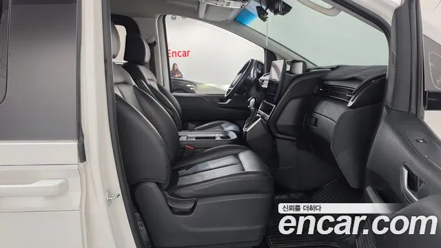 Hyundai Staria — Фото автомобиля 16