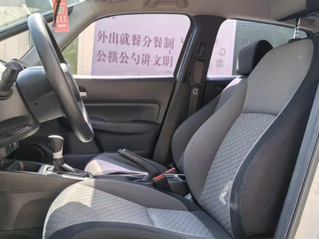 Honda Fit — Фото автомобиля 8