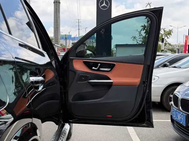 Mercedes-Benz GLC-Class — Фото автомобиля 30