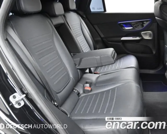 Mercedes-Benz GLC-Class — Фото автомобиля 12