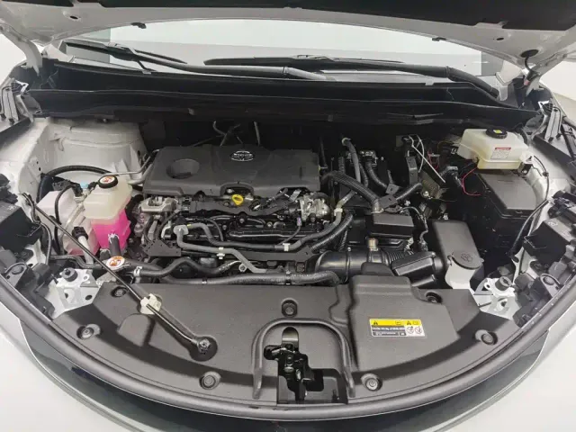 Toyota Sienna — Фото автомобиля 6