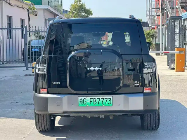 BYD FangChengBao Titanium 7 — Фото автомобиля 12