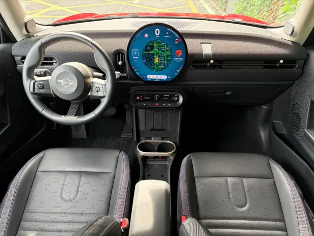 MINI Hatch — Фото автомобиля 12