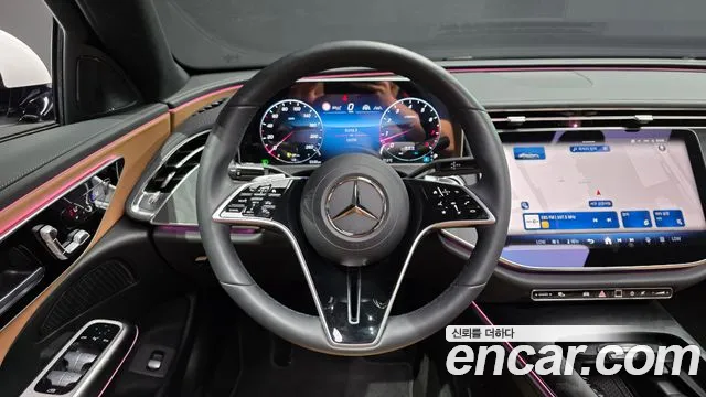 Mercedes-Benz E-Class — Фото автомобиля 13