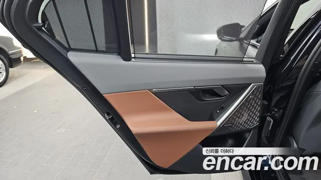 BMW i5 — Фото автомобиля 22