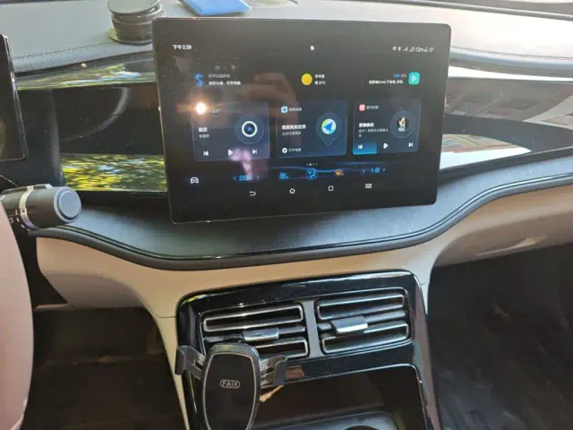 BYD Qin PLUS — Фото автомобиля 9