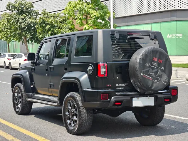 BAIC BJ40 — Фото автомобиля 6