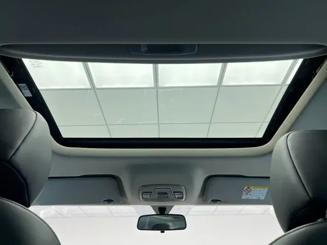 Geely Binyue — Фото автомобиля 12