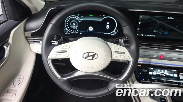 Hyundai Grandeur Новый Grandeur IG — Фото автомобиля 13