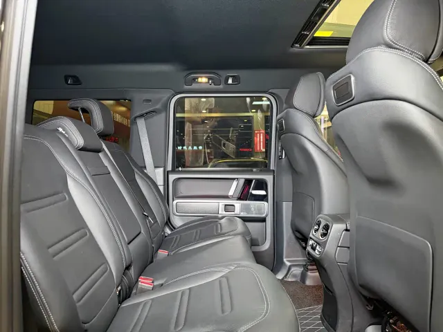 Mercedes-Benz G-Class — Фото автомобиля 16