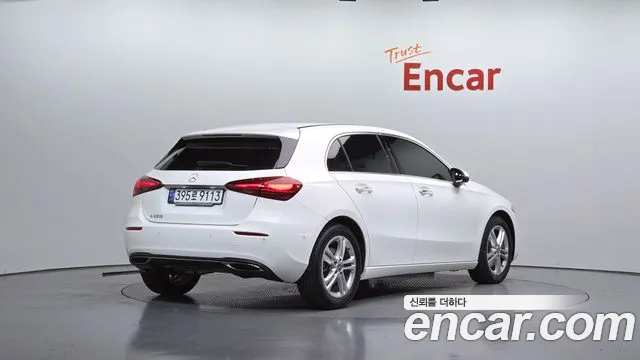 Mercedes-Benz A-Class W177 — Фото автомобиля 2