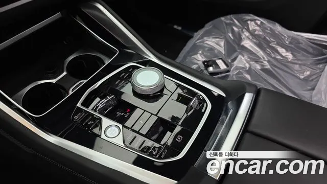 BMW X6 xDrive40i M Sport — Фото автомобиля 2