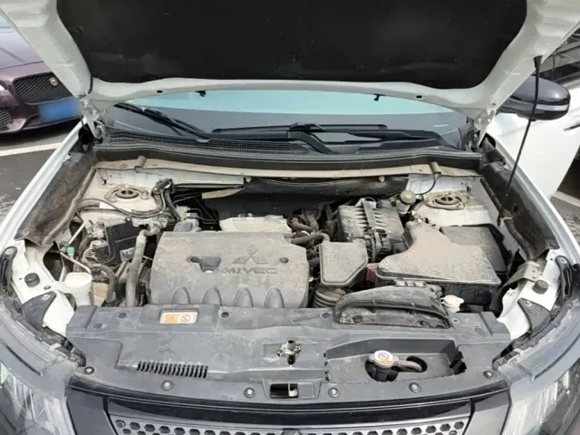 Mitsubishi Outlander — Фото автомобиля 19