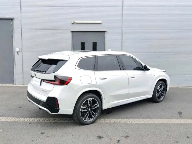 BMW X1 — Фото автомобиля 15