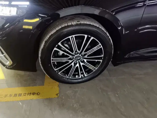 Geely Xingrui — Фото автомобиля 22