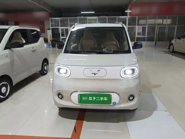 Wuling Hongguang Mini EV — Фото автомобиля 2