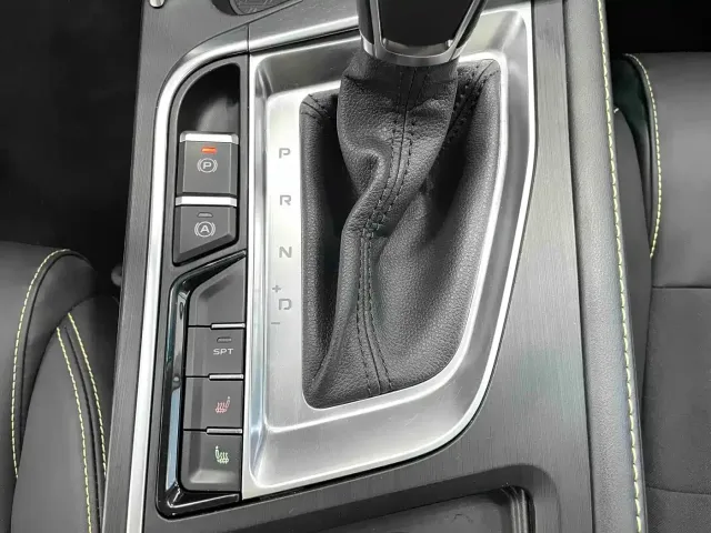 Geely Binrui — Фото автомобиля 12