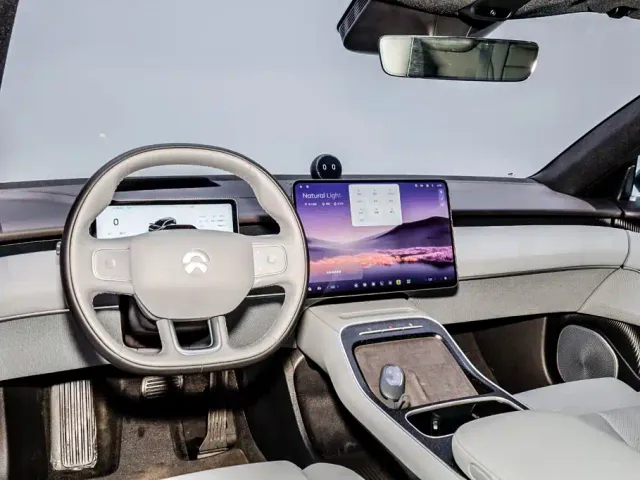 Nio ET5 Touring — Фото автомобиля 7
