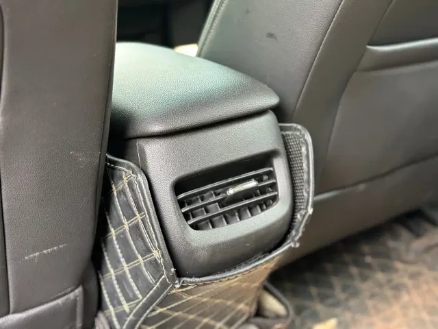 Chevrolet Monza — Фото автомобиля 10