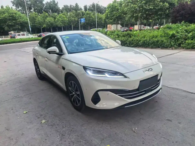 BYD Seal 06 — Фото автомобиля 3