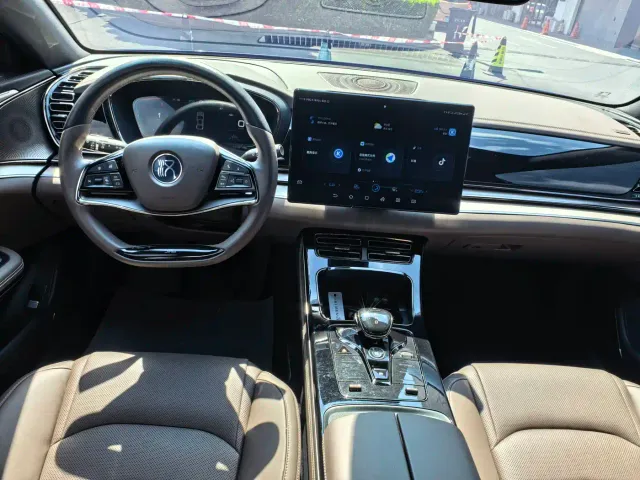 BYD Han — Фото автомобиля 6
