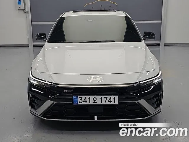 Hyundai Avante CN7 — Фото автомобиля 2