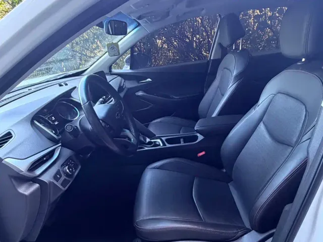 Chevrolet Orlando — Фото автомобиля 10