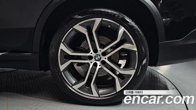 BMW X5 — Фото автомобиля 21