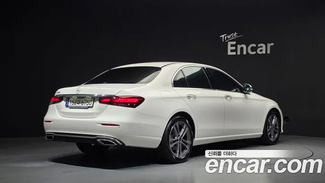 Mercedes-Benz E-Class W213 — Фото автомобиля 2