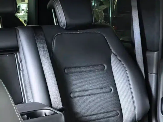 Mercedes-Benz G-Class — Фото автомобиля 10