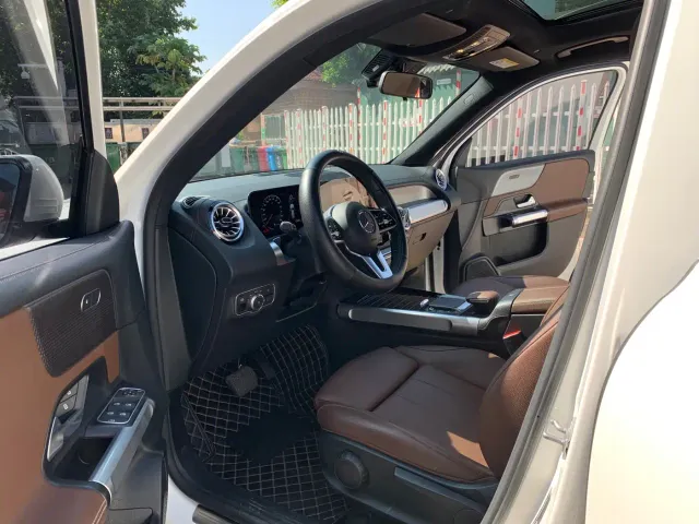 Mercedes-Benz GLB-Class — Фото автомобиля 13