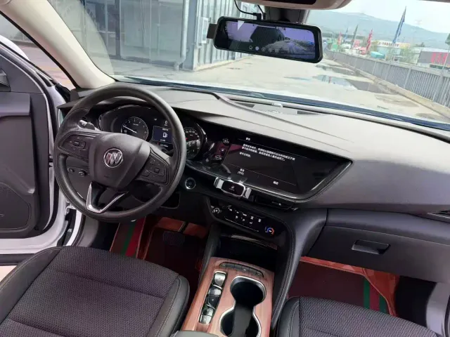 Buick Envision S — Фото автомобиля 7