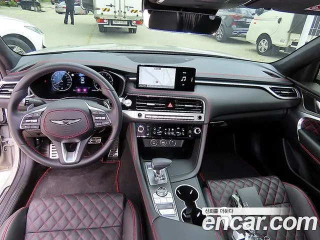 Genesis G70 Новый G70 Бензин 3.3T 4WD — Фото автомобиля 7