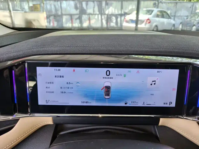 Geely Boyue L — Фото автомобиля 7