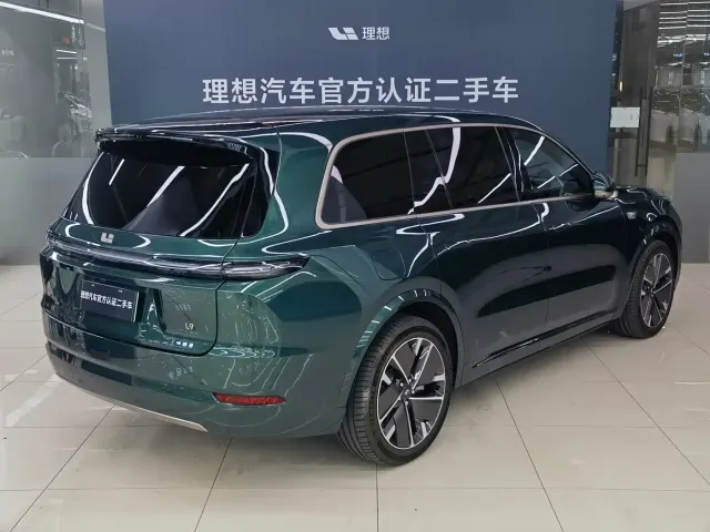 Li Auto L9 — Фото автомобиля 20
